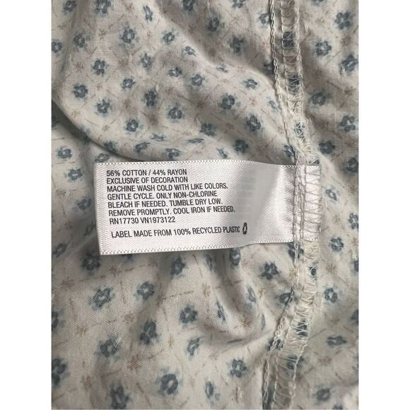 SOLD🚫 Universal Thread Long Sleeve Floral Top - Women’s XS - Picture 10 of 10